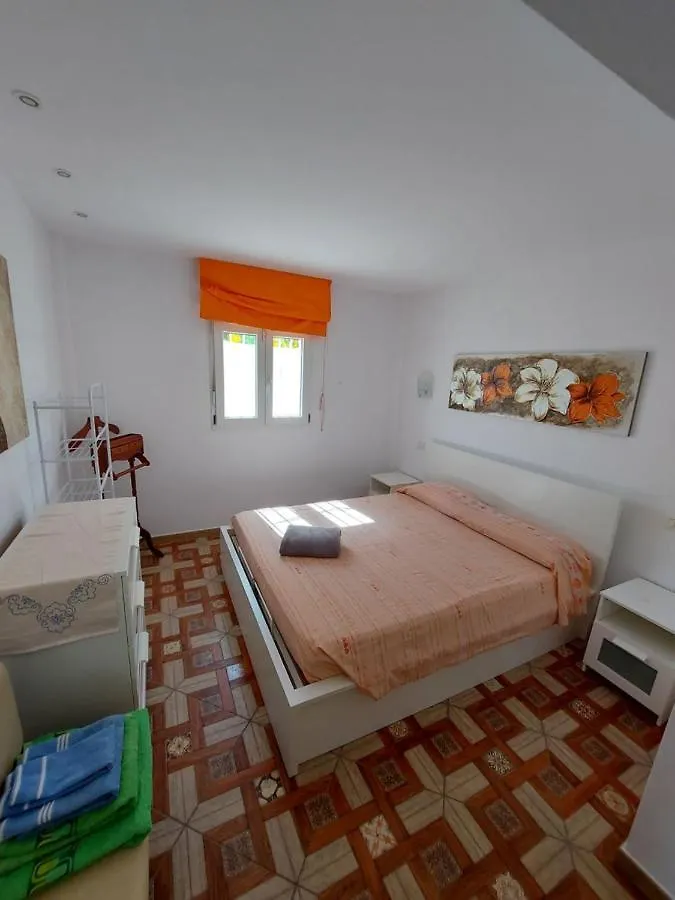 Charlotte Apartment Down Costa Del Silencio Spain